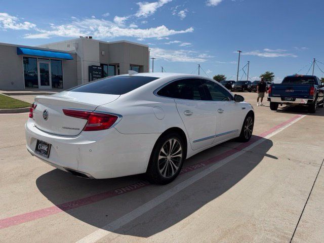 Used 2017 Buick LaCrosse Essence FWD image 4