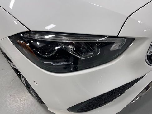 Used 2025 Mercedes-Benz C 300 4MATIC Sedan image 10