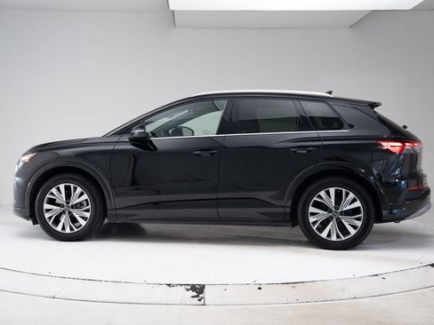 Used 2023 Audi Q4 e-tron Premium Plus w/ Premium Plus RWD image 2