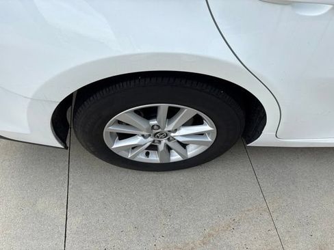 Used 2025 Toyota Camry LE FWD image 10