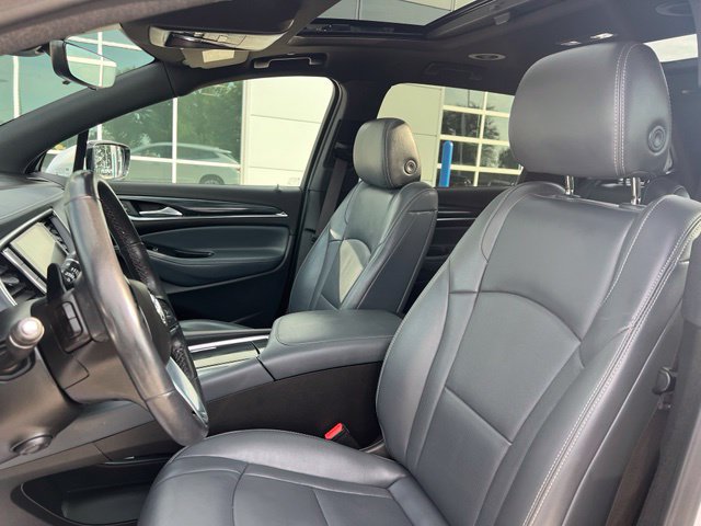 Used 2022 Buick Enclave Premium w/ Experience Buick Package AWD/4WD image 23