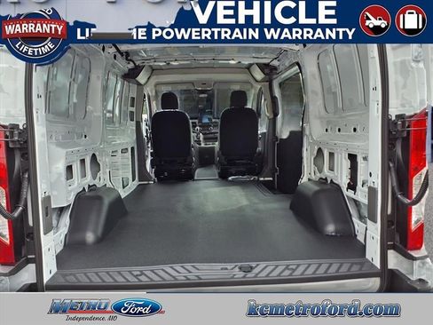 New 2025 Ford Transit 150 Low Roof image 27