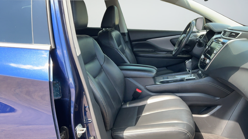 Used 2023 Nissan Murano SV FWD image 22