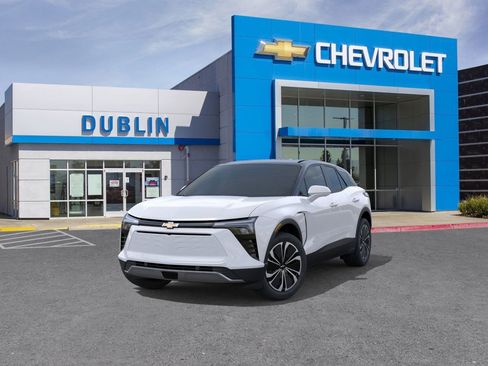 New 2026 Chevrolet Blazer EV LT image 9