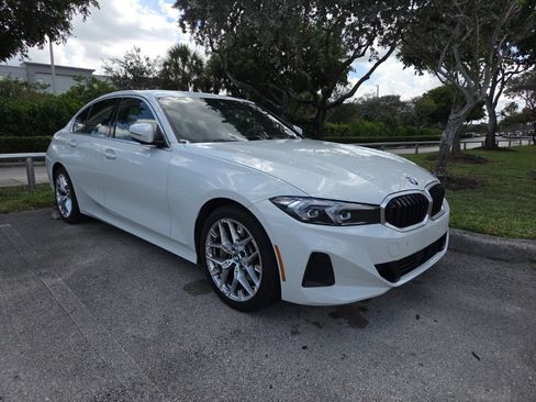 Used 2025 BMW 330i Sedan RWD image 1