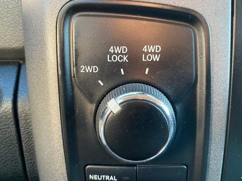 Used 2018 RAM 1500 ST w/ SXT Appearance Group image 15