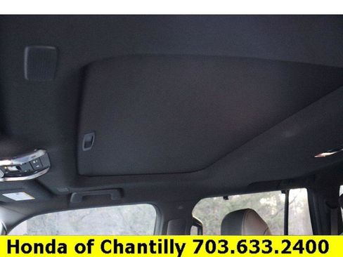 Used 2024 Lexus GX 550 image 21