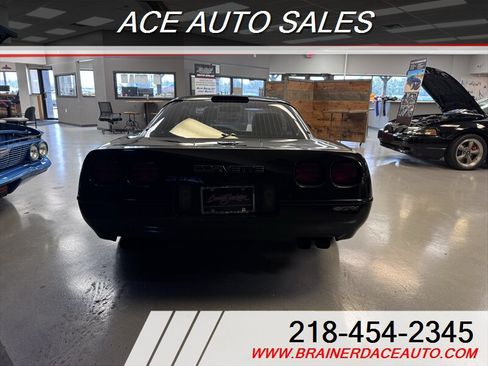 Used 1991 Chevrolet Corvette ZR-1 RWD image 6