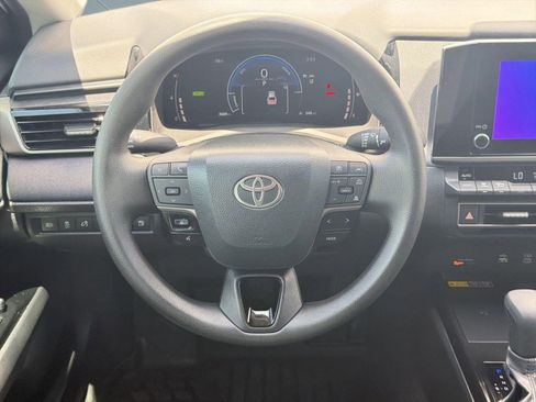 Certified 2025 Toyota Camry LE w/ Convenience Package FWD image 14