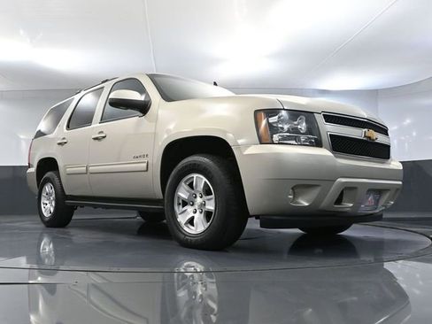 Used 2014 Chevrolet Tahoe LT w/ Luxury Package image 57
