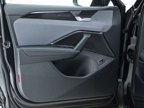 New 2026 Volkswagen Tiguan SE R-Line image 57