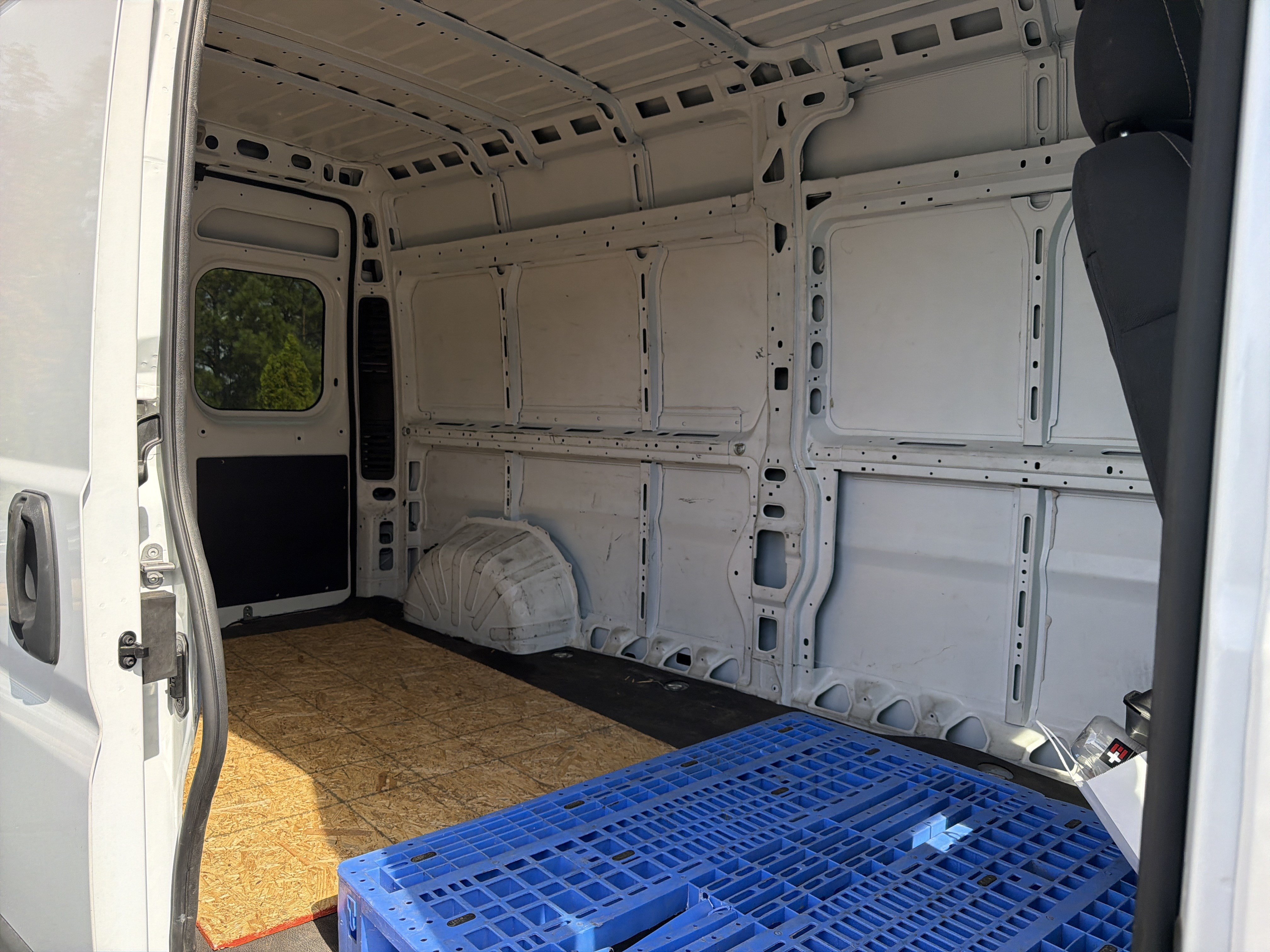 Used 2023 RAM ProMaster 2500 FWD image 19