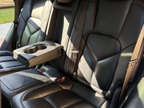 Used 2018 Porsche Cayenne Platinum Edition image 20