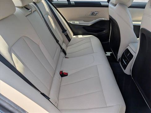 Certified 2025 BMW 330i Sedan w/ Premium Package RWD image 21