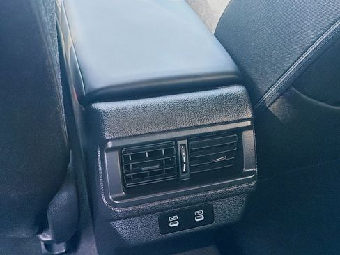 Certified 2025 Honda Accord LX image 22