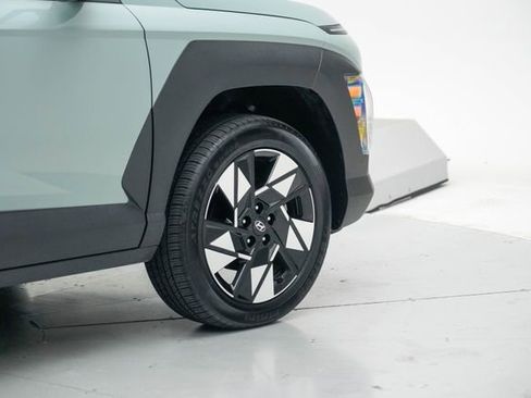 Used 2024 Hyundai Kona SEL AWD/4WD image 8