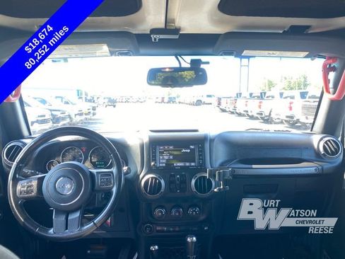 Used 2017 Jeep Wrangler Unlimited Sport AWD/4WD image 17
