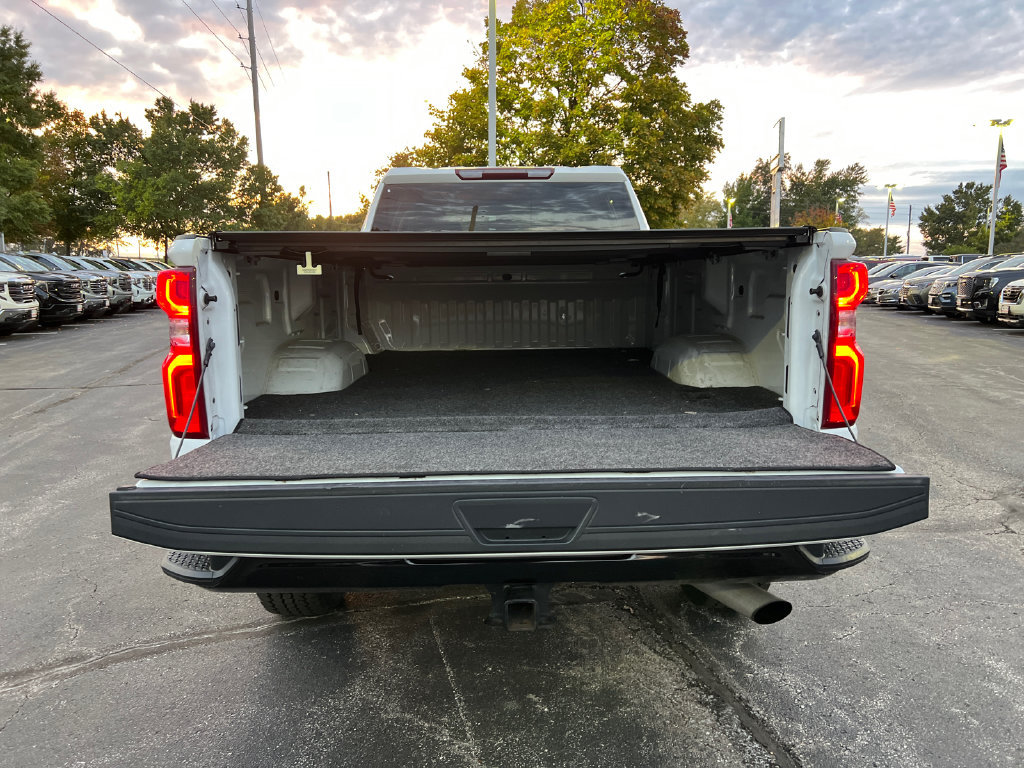 Used 2021 Chevrolet Silverado 2500 Custom w/ Custom Value Package AWD/4WD image 9