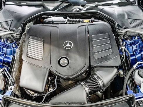 Used 2023 Mercedes-Benz C 300 Sedan image 27
