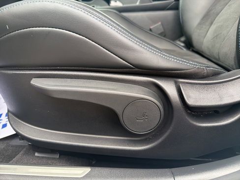 Used 2025 Hyundai Elantra N image 8