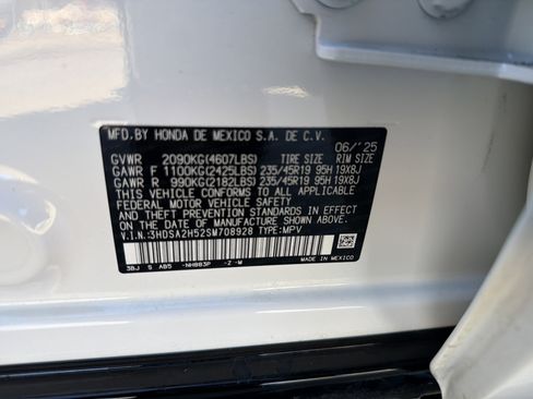 Certified 2025 Acura ADX A-Spec image 35