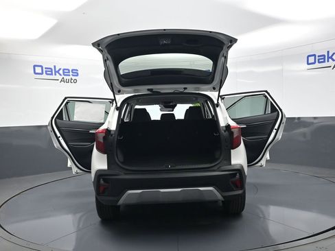 Certified 2025 Kia Seltos LX image 54