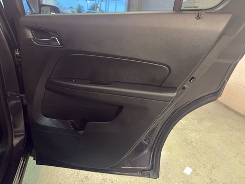 Used 2016 Chevrolet Equinox LS AWD/4WD image 26