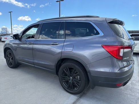 Used 2021 Honda Pilot Special Edition image 3