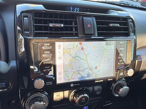Used 2024 Toyota 4Runner TRD Off-Road Premium AWD/4WD image 6