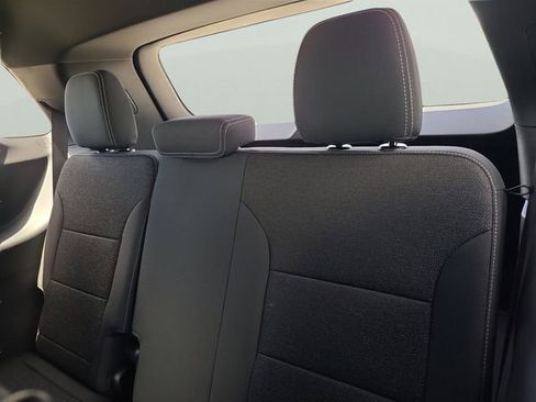 New 2026 Chevrolet Traverse LT image 12