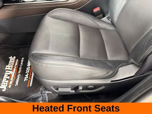 Used 2024 MAZDA CX-30 AWD 2.5 S w/ Premium Package image 12