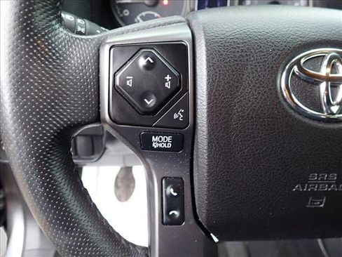 Used 2021 Toyota Tacoma TRD Off-Road image 13