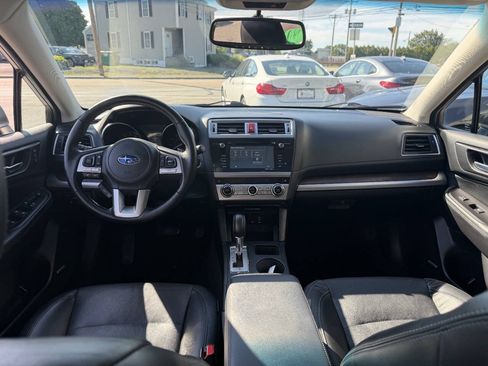 Used 2015 Subaru Outback 2.5i Limited AWD/4WD image 23