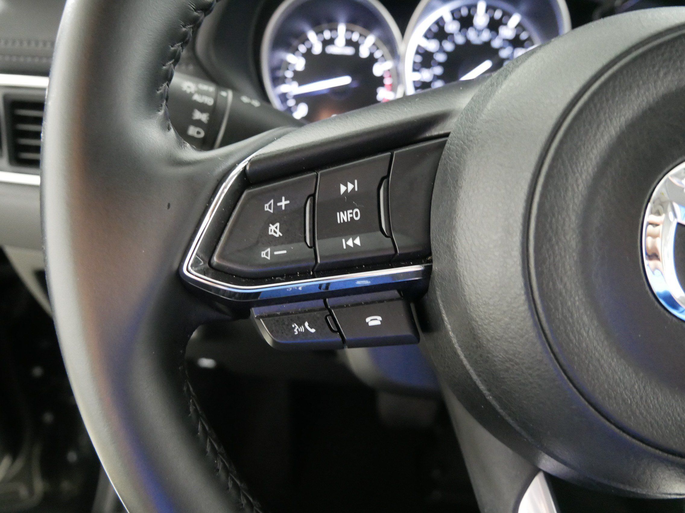 Used 2025 MAZDA CX-5 AWD 2.5 S w/ Select Package image 27