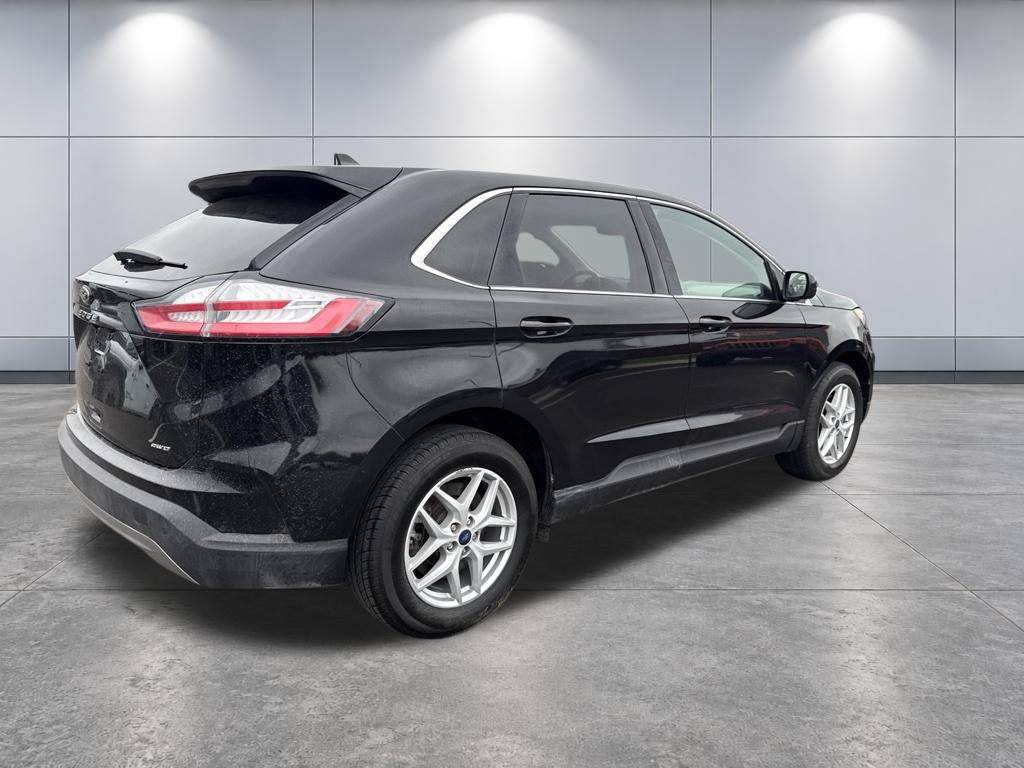 Used 2022 Ford Edge SEL AWD/4WD image 5