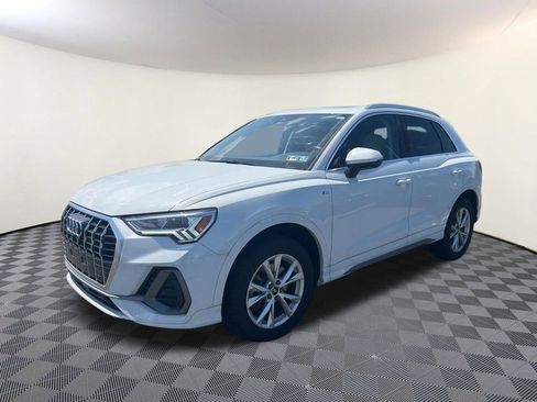 Certified 2023 Audi Q3 2.0T Premium w/ Convenience Package AWD/4WD image 1