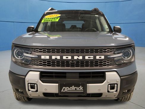 Used 2025 Ford Bronco Sport Badlands AWD/4WD image 31