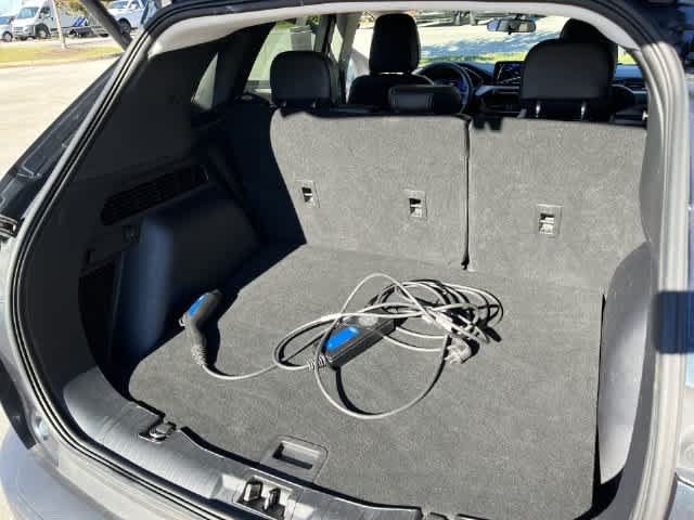 Used 2022 Ford Escape SEL w/ Technology Package FWD image 29
