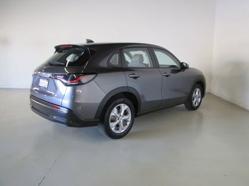 Certified 2025 Honda HR-V LX image 23