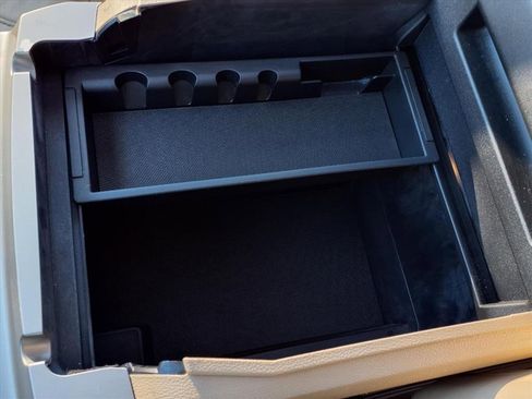 Used 2020 Ford F150 Lariat w/ Equipment Group 502A Luxury image 13