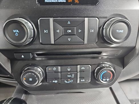 Used 2017 Ford F150 XLT w/ Equipment Group 301A Mid image 27