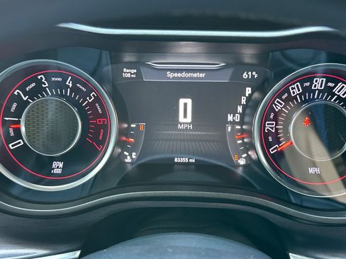 Used 2015 Dodge Challenger R/T w/ Quick Order Package 28B R/T RWD image 36