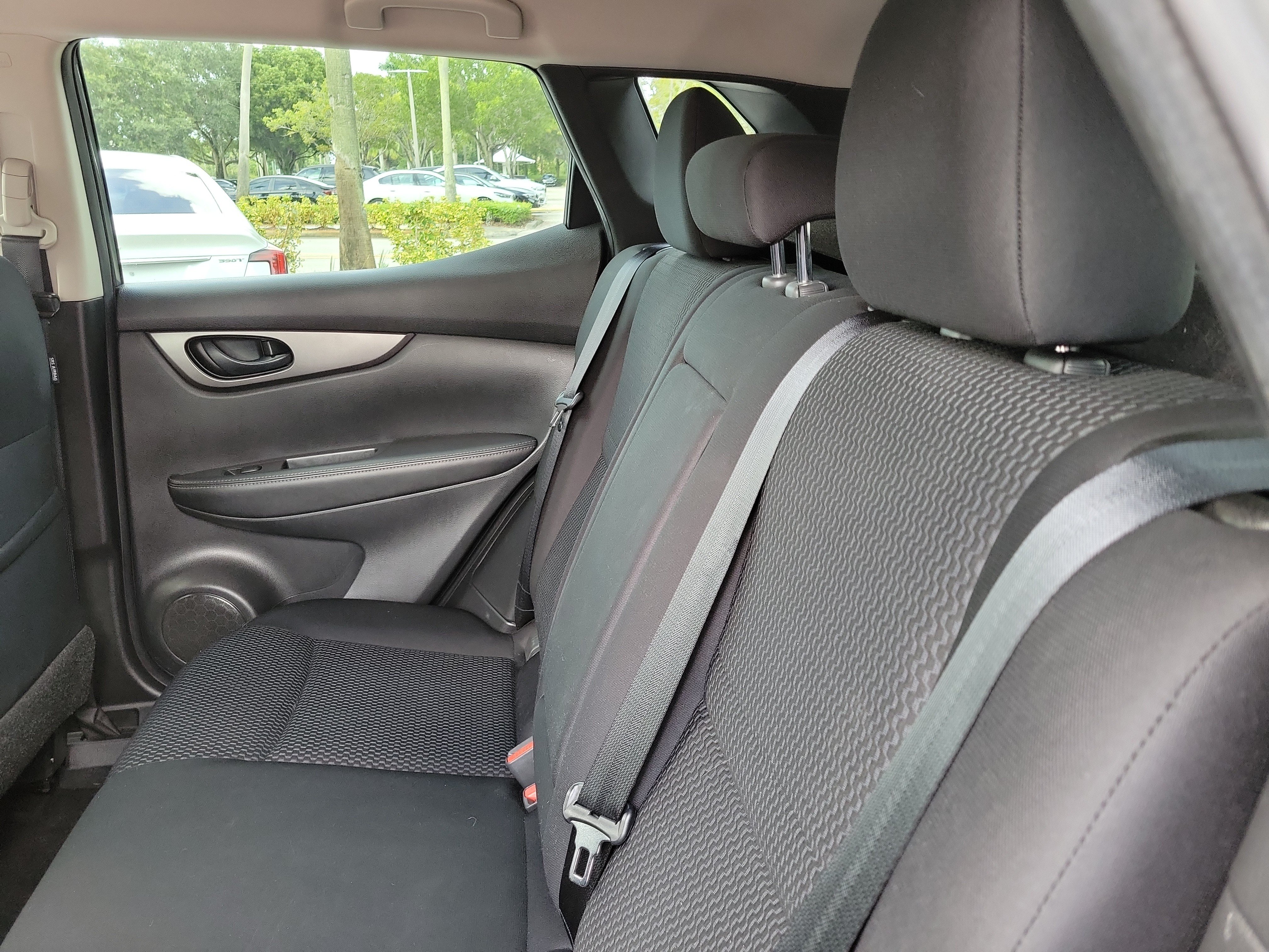 Used 2020 Nissan Rogue Sport S FWD image 12