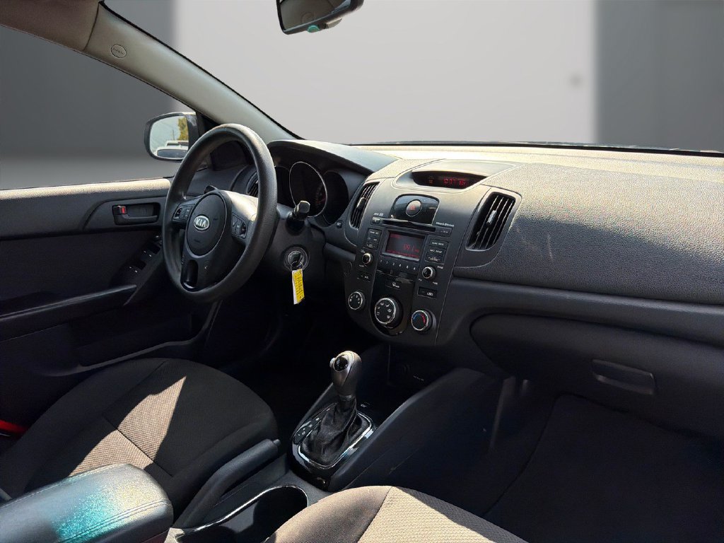 Used 2012 Kia Forte EX FWD image 14