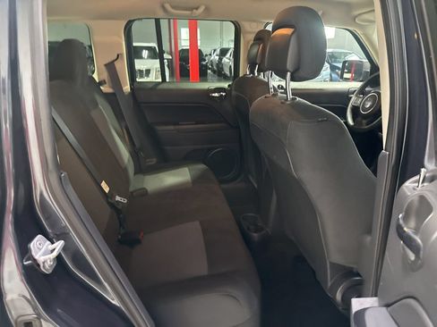 Used 2014 Jeep Patriot Sport w/ Power Value Group FWD image 23