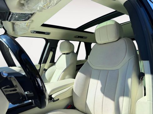 New 2026 Land Rover Range Rover SE AWD/4WD image 7