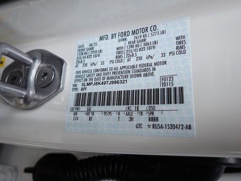 New 2026 Lincoln Nautilus Reserve w/ Jet Appearance Package image 30