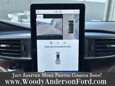 Used 2022 Ford Explorer King Ranch w/ Premium Technology Package AWD/4WD image 14