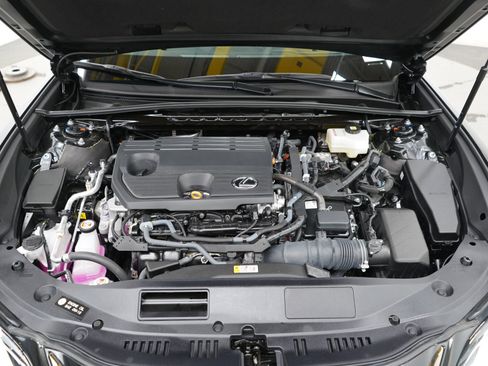 Used 2025 Lexus ES 300h FWD image 30