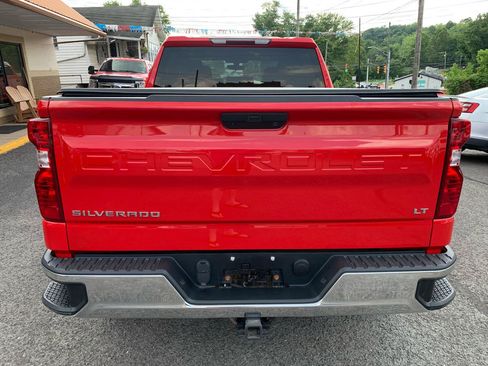 Used 2020 Chevrolet Silverado 1500 LT w/ Convenience Package AWD/4WD image 4